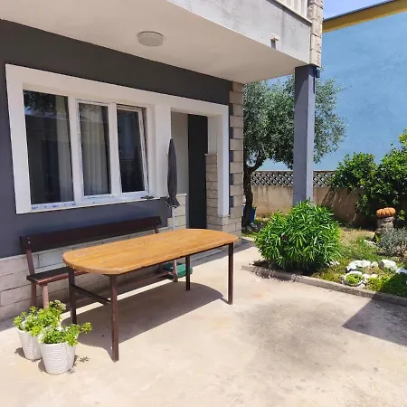 Διαμέρισμα Ora Kaštel Sućurac